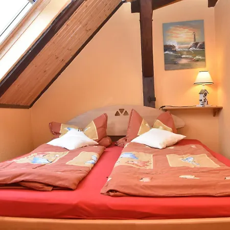 Wunderschoenes In Gorow, In Ostseenaehe Apartment