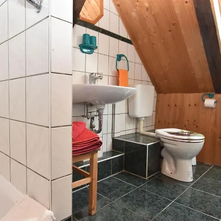 Wunderschoenes In Gorow, In Ostseenaehe